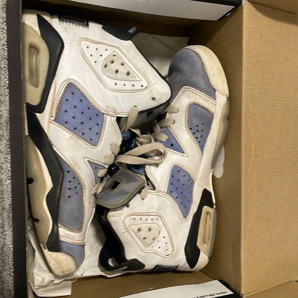 Jordan 6 retro Youth 4.5 University Blue - Picture 1 of 7